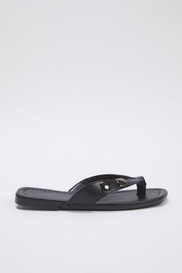 Trendyol Shoes Siyah Toka Aksesuar Detayl? Parmak Aras? Duz Kad?n Terlik TAKSS25TE00011 - Trendyolmilla фото 6