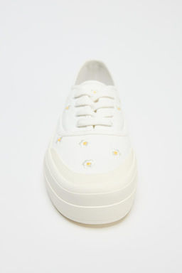 FLORAL EMBROIDERED TRAINERS - Zara фото 5