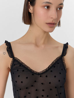 Сорочка ночная женская черная с принтом в сердечко