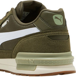 Кроссовки взрослые