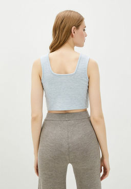 Укороченный трикотажный топ пастельного голубого оттенка - Incity фото 5