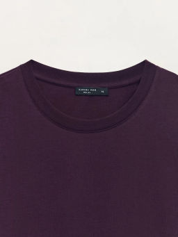 Базовая футболка relax fit / Zarina