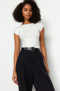 Ekru Premium Viskoz Yumusak Kumas Fitted/Vucuda Oturan Ay Kol Orme Bluz TWOSS23BZ00992