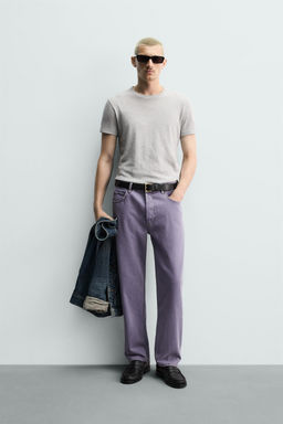 JEANS STRAIGHT FIT COLOR LAVADO / Morado