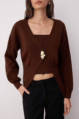 Kahverengi Dugme Detayl? 2li Viral Triko H?rka-Bluz Tak?m TWOAW26HI00017