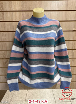 Свитер женский в полоску