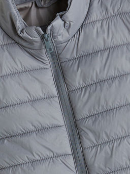 Dik Yaka Erkek ?ocuk ?i?me Yelek