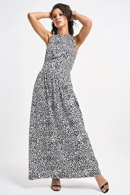 Платье облегающее черно-белое