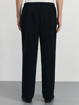 Брюки relax fit из фактурной ткани / Zarina