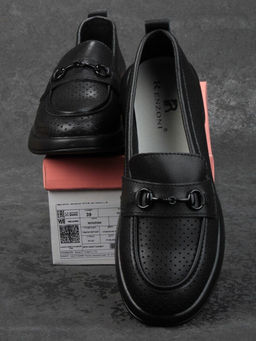 03-YD14-3D BLACK Лоферы женские (натуральная кожа)