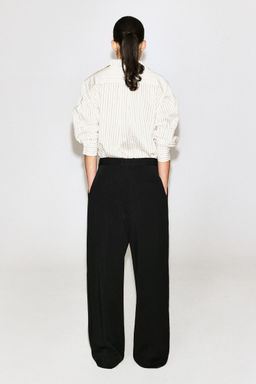 PANTAL?N WIDE LEG FLUIDO RELAXED FIT