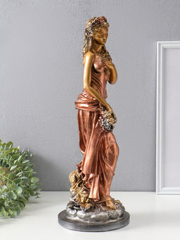 Фигура "Девушка с виноградом" бронза с золотом, 50х20х20 см