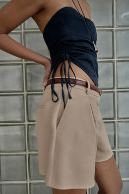 DARTED BERMUDA SHORTS WITH BELT - Zara фото 19