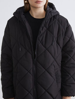 Kap??onlu Kapitone Kad?n ?i?me Mont