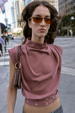 FAUX SUEDE BUCKLE TOP - Zara фото 2
