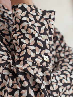 Платье Vilatte из вискозы с принтом комбинированное фото 3