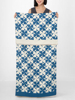 в составе ШЕРСТЬ и КАШЕМИР Большой, мягкий, теплый однотонный двусторонний палантин. - Tantino фото 2