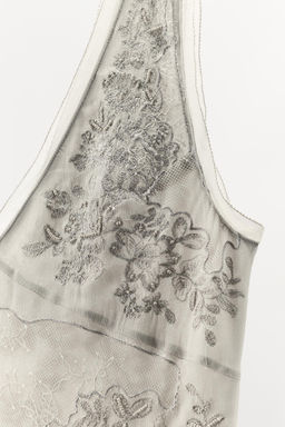 GEORGETTE DRESS WITH EMBROIDERY AND BEADS - Zara фото 8