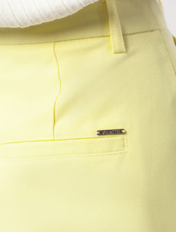 Брюки Vilatte прямые из поливискозы с фактурой желтый  фото 8
