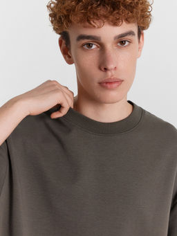 Комплект спортивный мужской хаки (джемпер, шорты) темный хаки 191032 - Mark formelle фото 4