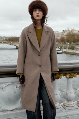 OVERSIZED COAT WITH WOOL AND CONTRAST CUFFS