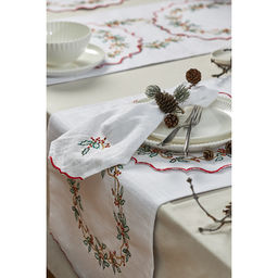 Набор из двух салфеток под приборы festive wreath из коллекции new year essential, D38 см