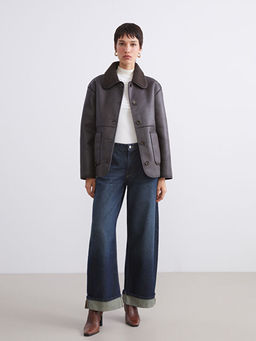 Pel?? G?mlek Yaka Kad?n Deri G?r?n?ml? Mont