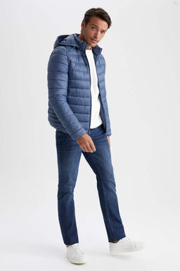 Водоотталкивающая куртка-пуховик с капюшоном и термоизоляцией Slim Fit - Defacto фото 2