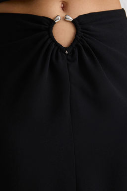TRENDYOLMILLA Siyah Belde Toka Detayl? Dokumlu Kumas Midi Boy Dokuma Etek TWOSS25ET00046 фото 5
