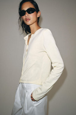 CAMISETA ALGOD?N 100% BOTONES / Amarillo - Zara фото 2