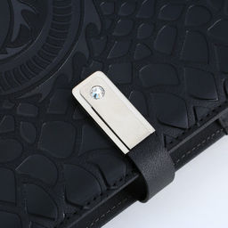 Ежедневник со встроенным зарядным устройством 8000 мАh и флешкой 16 ГБ Дракон, 17,5 х 3,8 х 23,3 см. - Like me фото 3