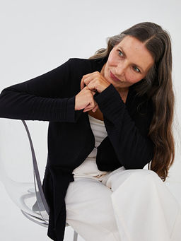 V Yaka Kendinden Desenli Cep Detayl? Uzun Kollu Kad?n Triko H?rka