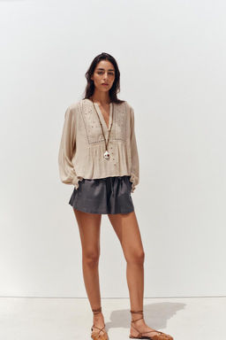 SHORT BLOUSE WITH CUTWORK EMBROIDERY - Zara фото 6