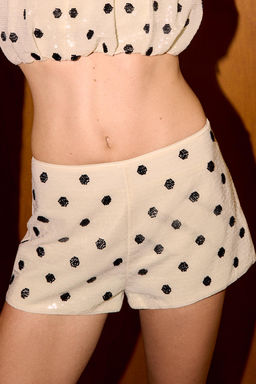 SHORTS MINI LENTEJUELAS LUNARES / Blanco / Negro - Zara фото 2