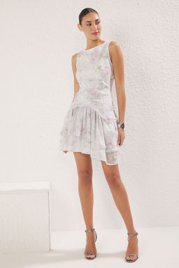 Trendyolmilla Cok Renkli Cicekli A-Kesim F?rf?rl? Astarl? Sifon Dokuma K?sa S?k Elbise TPRSS25EL00239 фото 2