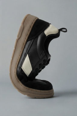 BAMBA PIEL BAREFOOT / Negro