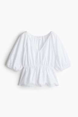 Blusa con bordado ingl?s