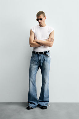 FLARE FIT JEANS