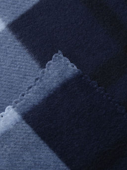 Плед флисовый «Экономь и Я. Клетка», 150×180 см, флис 160 г/м², синий