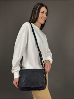 Сумка женская из телячьей кожи