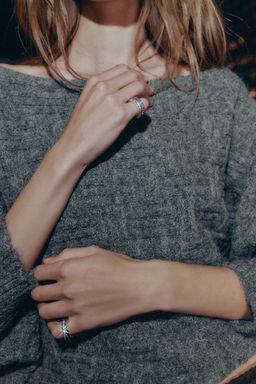 PACK OF 2 COMBINED LITTLE FINGER RINGS WITH SPARKLES