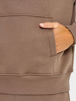 Комплект мужской (анорак, брюки) в бежевом цвете тауп 191019 - Mark formelle фото 5