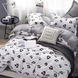 Пододеяльник 1,5 спальный на пуговицах "Милый друг" 145х215см, твил-сатин 115г/м2, хлопок 100%, упаковка классическая ПВХ 28х41см, "Домашняя мода" (Россия)