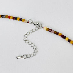 Колье из Яшмы "Мукаит"