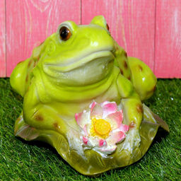 Скульптура-фигура для сада из полистоуна Лягушка на листе большая 18х16х17см (Россия)