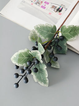 Цветы искусственные "Ветка ягодная" 30 см, синий