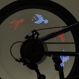 Фонарь подсветка для колес COMIRON A02 корпус: пластик; свет 14 RGB LED; аккум USB; влагозащита IPX5; 30 рисунков. /уп 100/ - Галеонтрейд фото 9