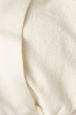 Арт. 2539/3  Костюм женский с брюками 42-48 (4 шт) Цвет:молочный