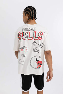 DeFactoFit Футболка Oversize с круглым вырезом и короткими рукавами NBA Chicago Bulls