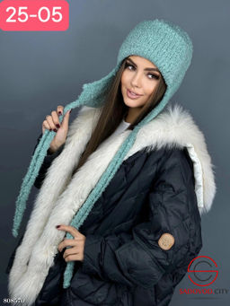 Зимняя шапка внутри подкладка на флис теплый.